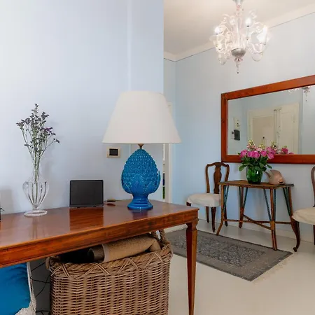 Apartment Marta Con Parcheggio E Vista Mare Viareggio