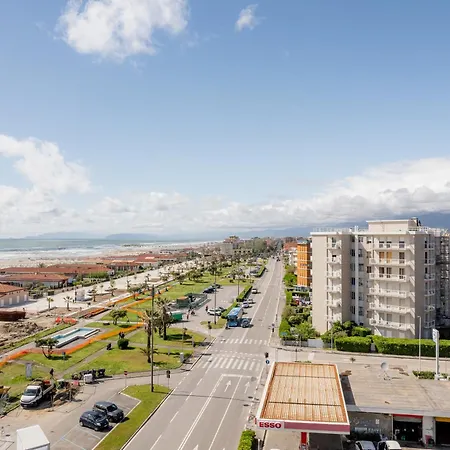 Marta Con Parcheggio E Vista Mare